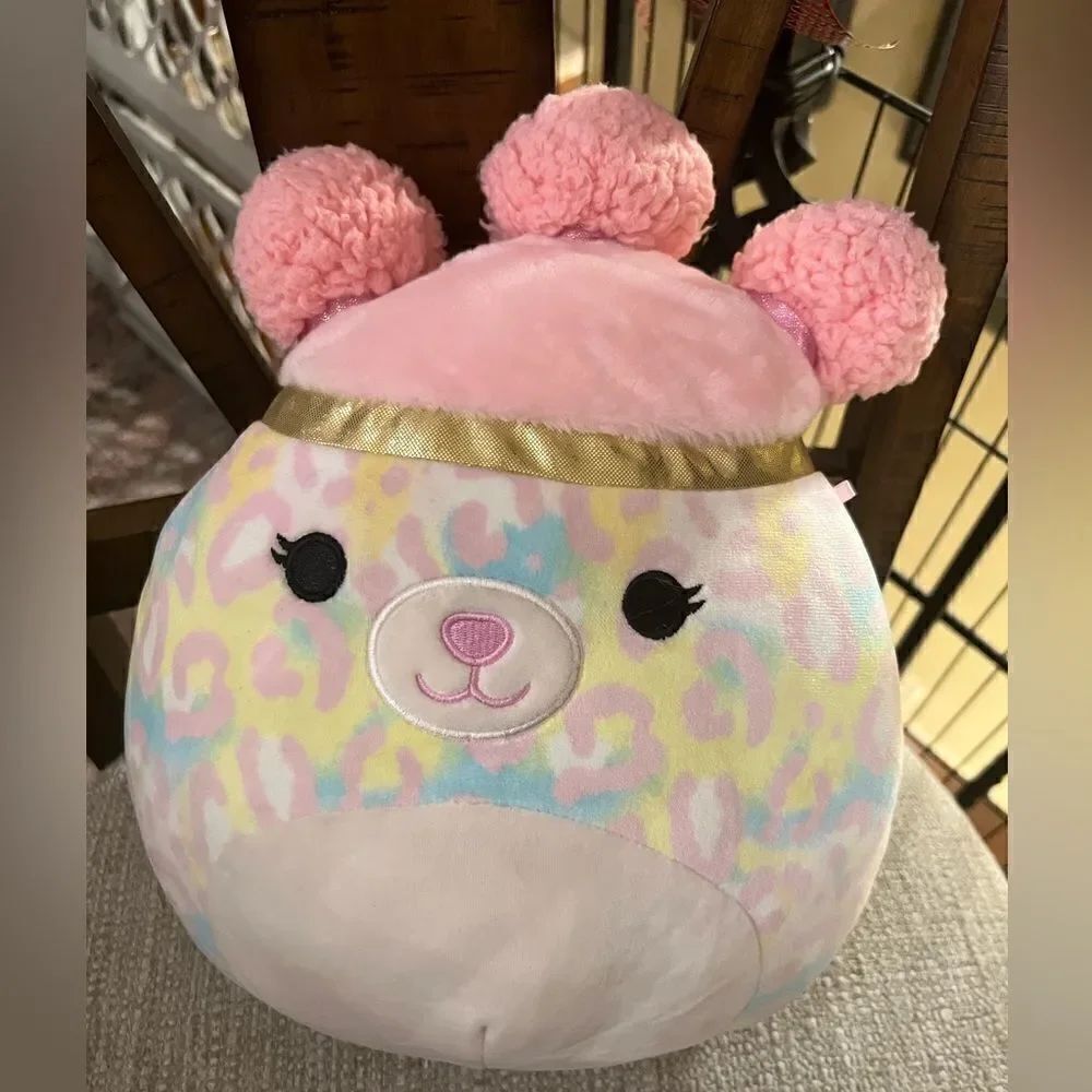 Beebz Squishmallows adorable stuffed animal